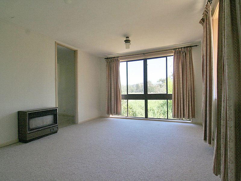 33 Mackie Crescent, Stirling - Thumbnail 3