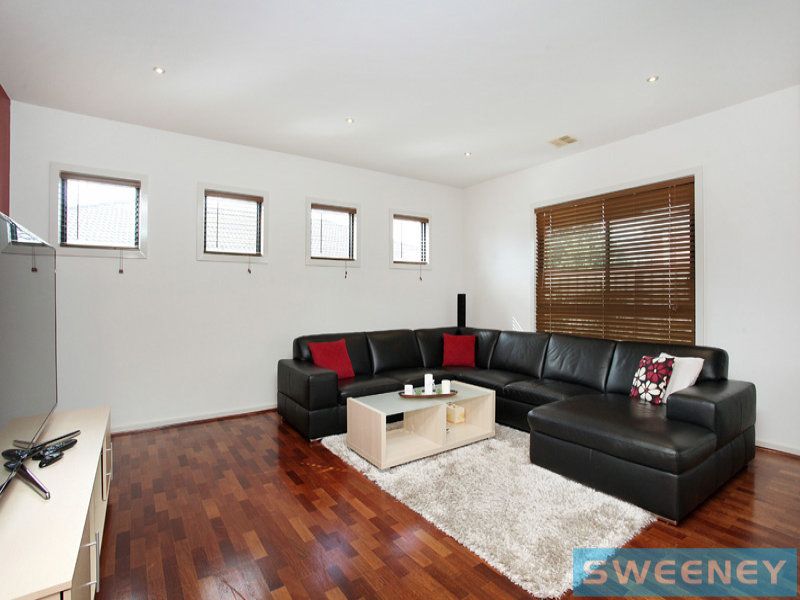 40 Barwon Street, Taylors Hill - Thumbnail 7