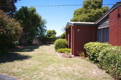 4
 
 
 
  
 
 
 1
 
 
 
  
 
 
 2
 
 
 
 
 
 
 
 1 Sunrise Court, Shearwater TAS 7307, Shearwater - Thumbnail 3
