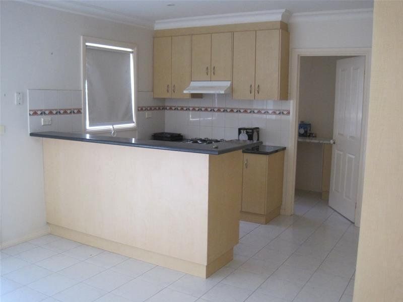 GREAT TOWNHOUSE, PRIME LOCATION!