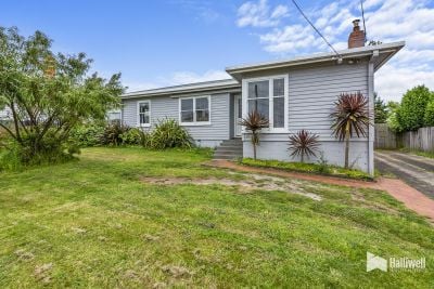 3
 
 
 
  
 
 
 1
 
 
 
 
 
 
 
 
 140 Oldaker Street, Devonport TAS 7310, Devonport - Thumbnail 2