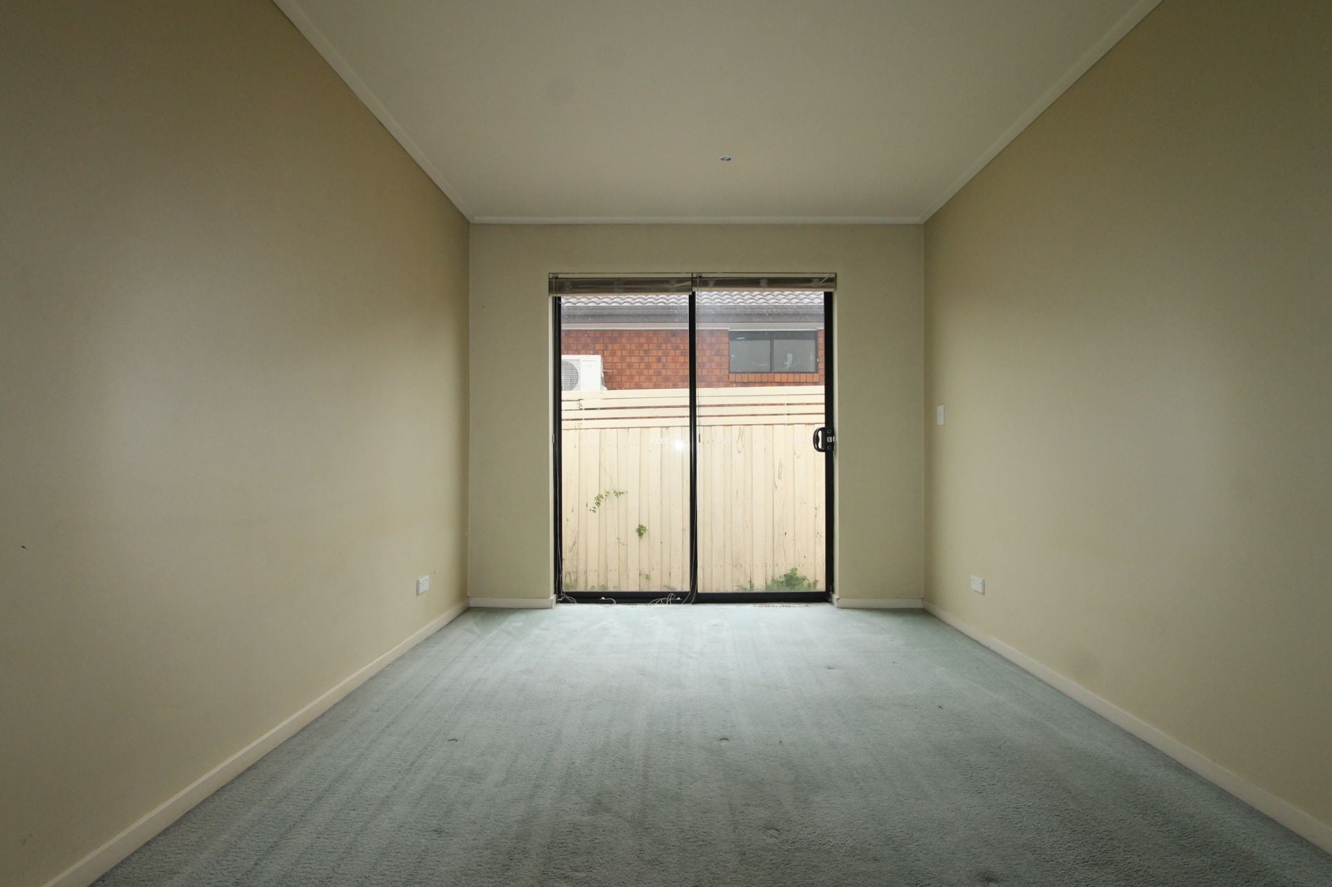 SECURE SOPHISTICATED SINGLE LEVEL APARTMENT !!!