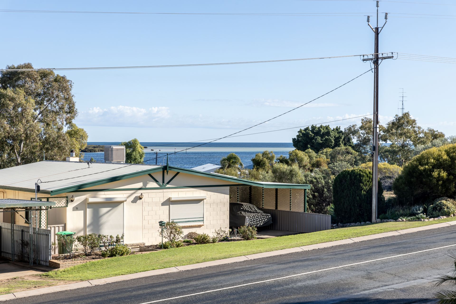 14 Fisherman Bay Road Port Broughton SA, Port Broughton - Thumbnail 3