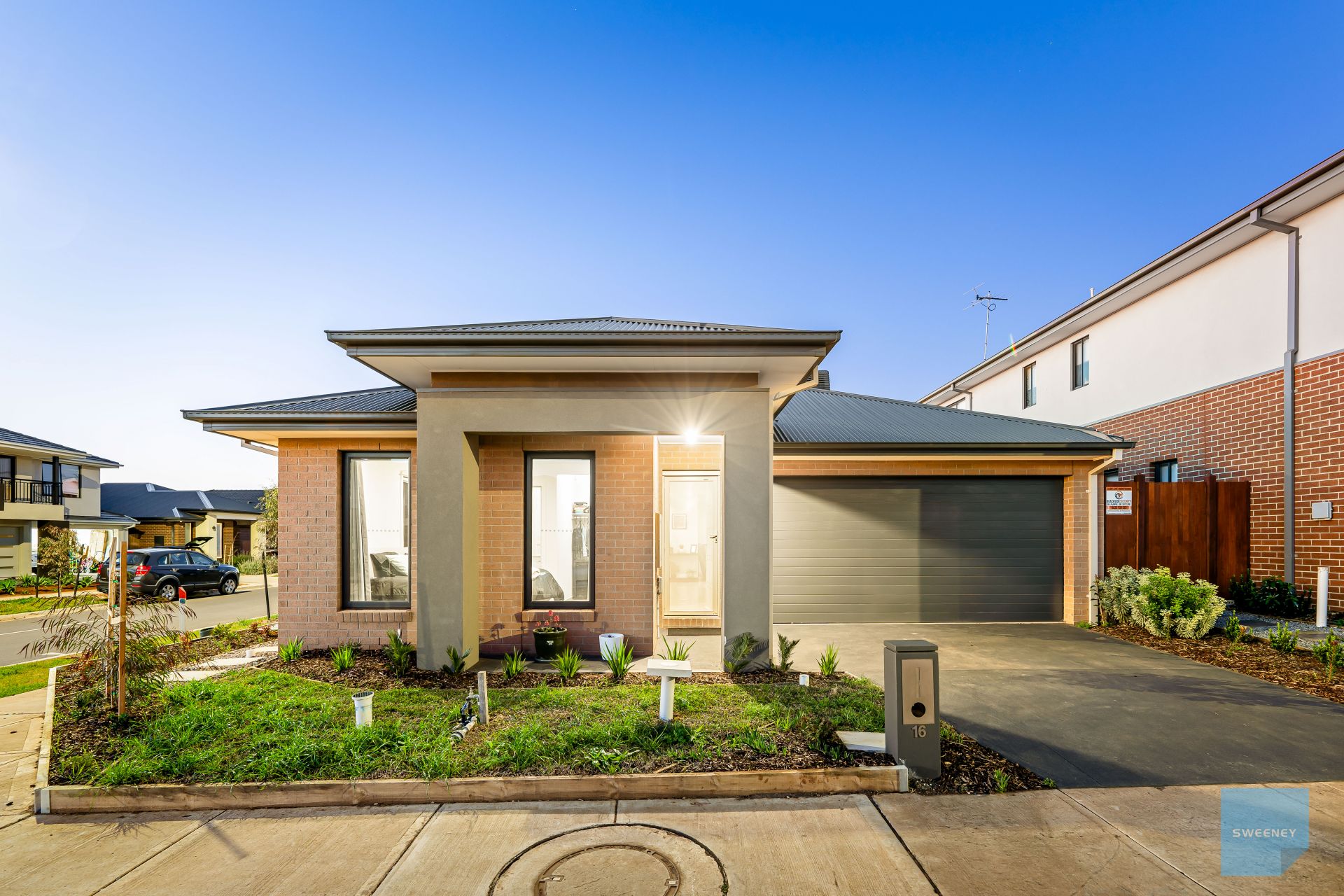 16 Banbury Road, Bonnie Brook - Thumbnail 2