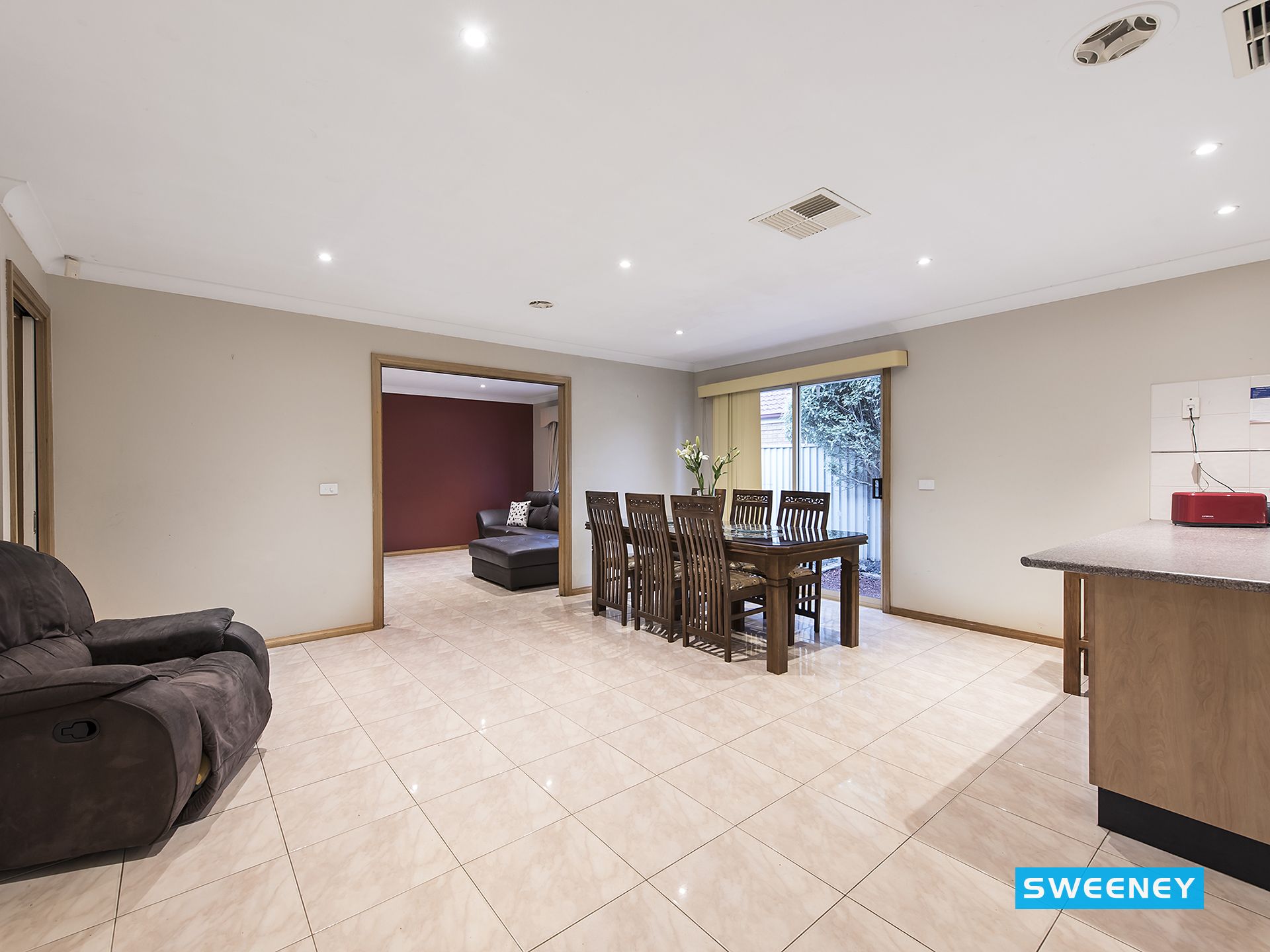 9 Springfield Close, Caroline Springs - Thumbnail 8
