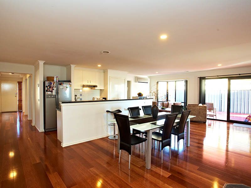 12 Dyson Way, Point Cook - Thumbnail 2