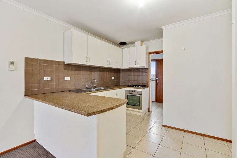 3/143 Gardenia Road, Lalor
