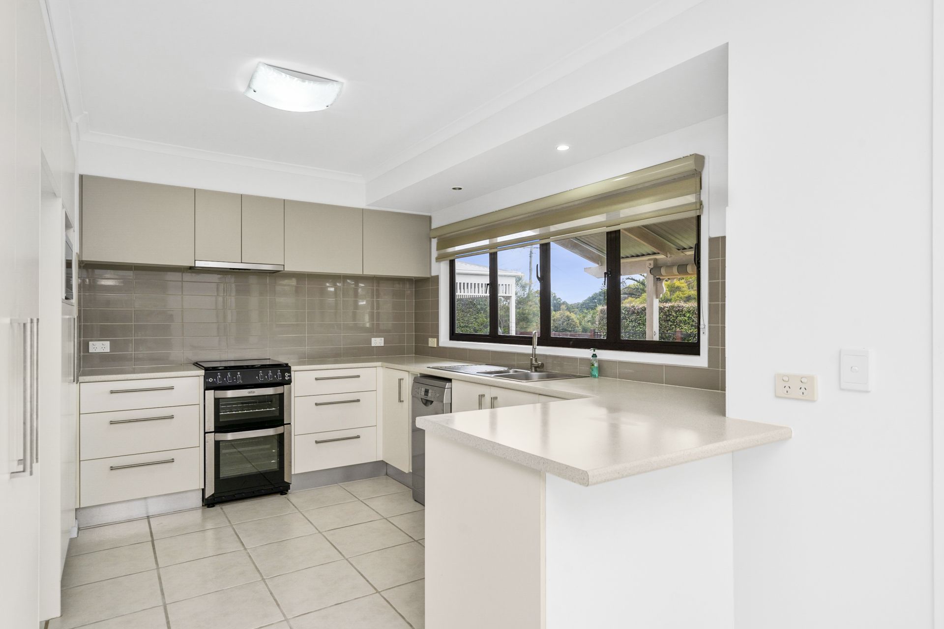 10 Carrington Drive Flaxton QLD, Flaxton - Thumbnail 3