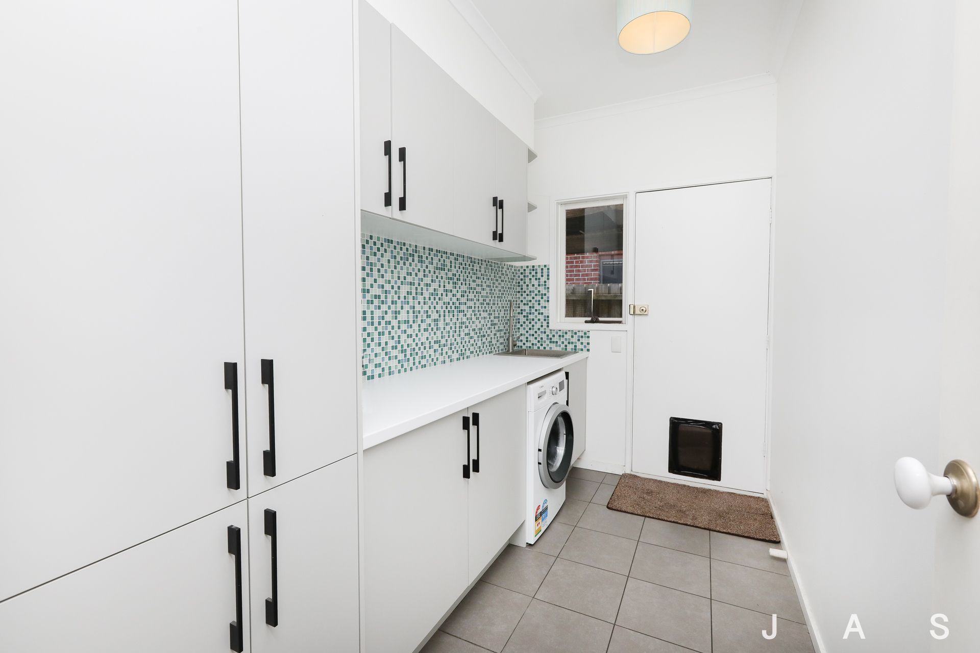 1 Challis Street Newport VIC, Newport - Thumbnail 4
