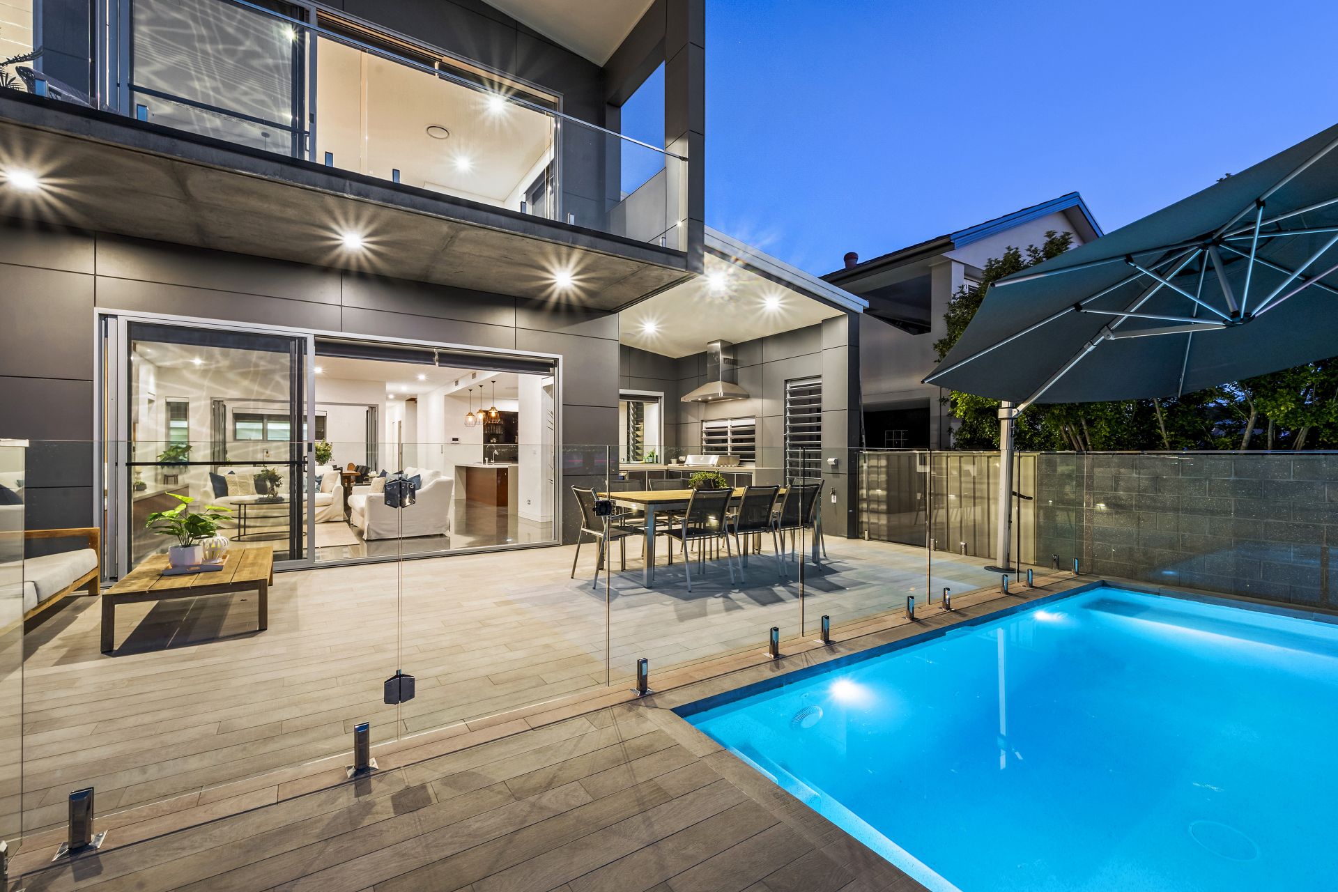 Real Estate For Sale 540 The Esplanade Warners Bay , NSW