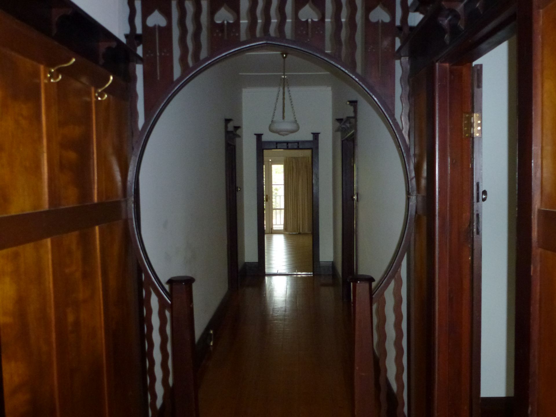 IMMACULATE HOME IN POPULAR LOCATION