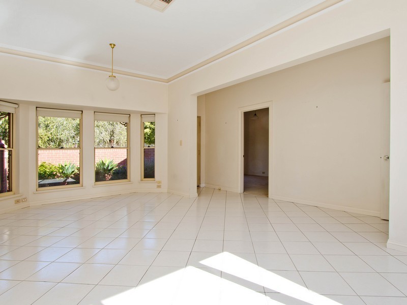 1A Sandison Terrace Glenelg North 5045