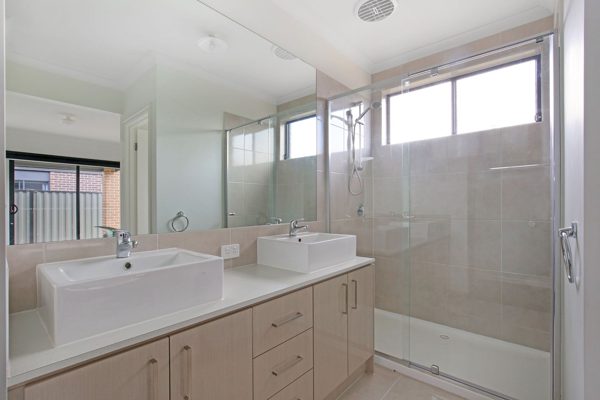 Great Location in Mernda Village