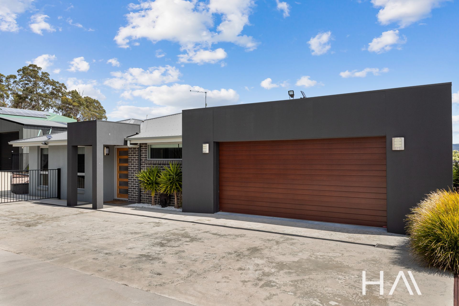 12 Cosgrove Court Beauty Point, Beauty Point - Thumbnail 2