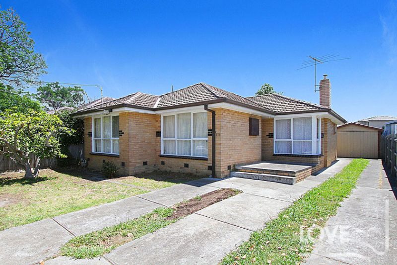 131 Cheddar Road, Reservoir