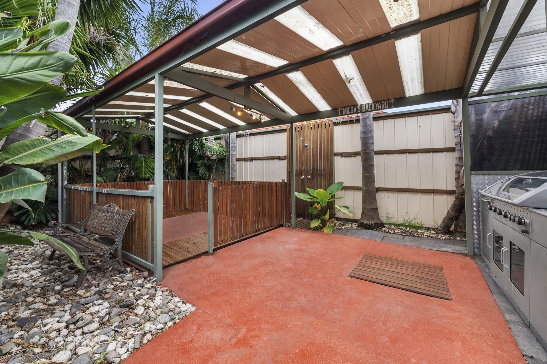 AFFORDABLE START IN A GREAT LOCATION