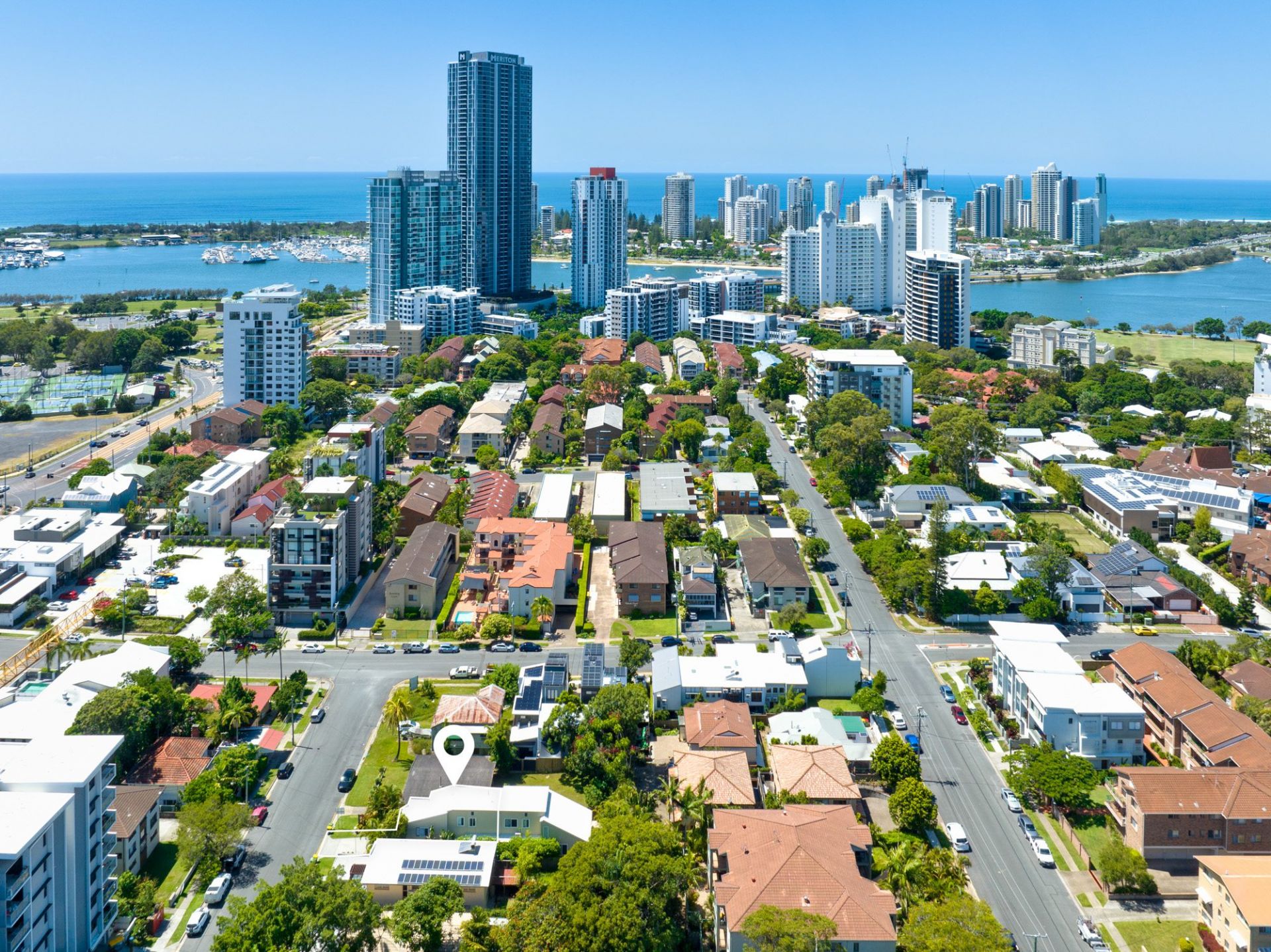 1/4 Andrews Street, Southport - Thumbnail 2