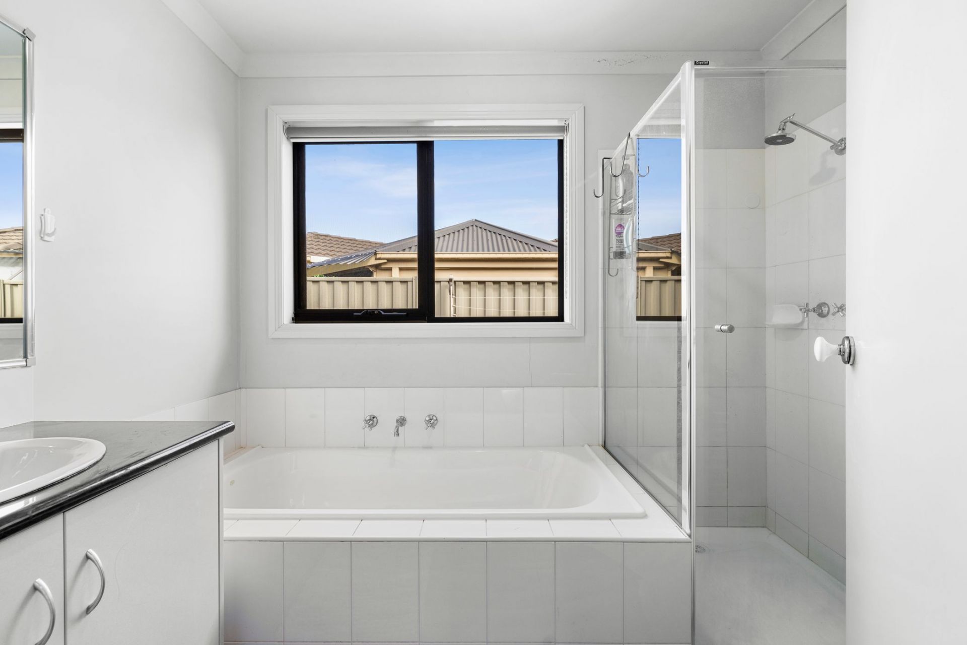 15 Ashwood Gardens, Mitchell Park Ballarat Real Estate Pty Ltd