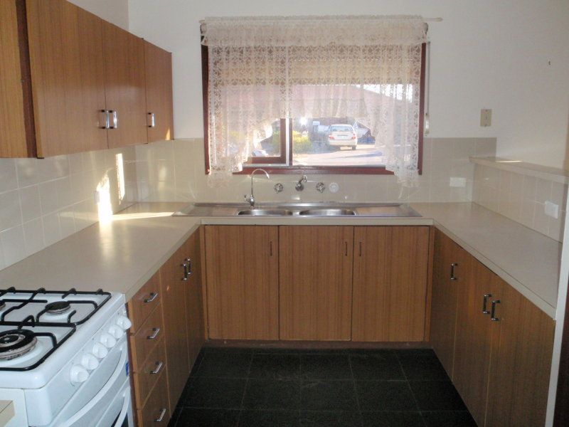  Whyalla Jenkins 5609