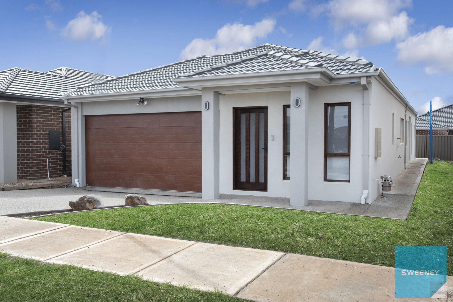 87 Hawking Crescent, Fraser Rise - Thumbnail 2
