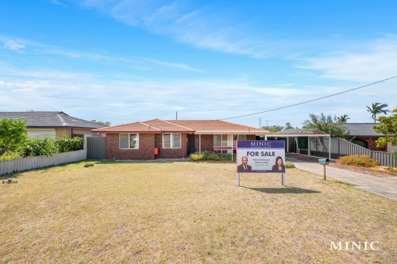 Real Estate For Sale 33 Glencairn Way Parkwood , WA