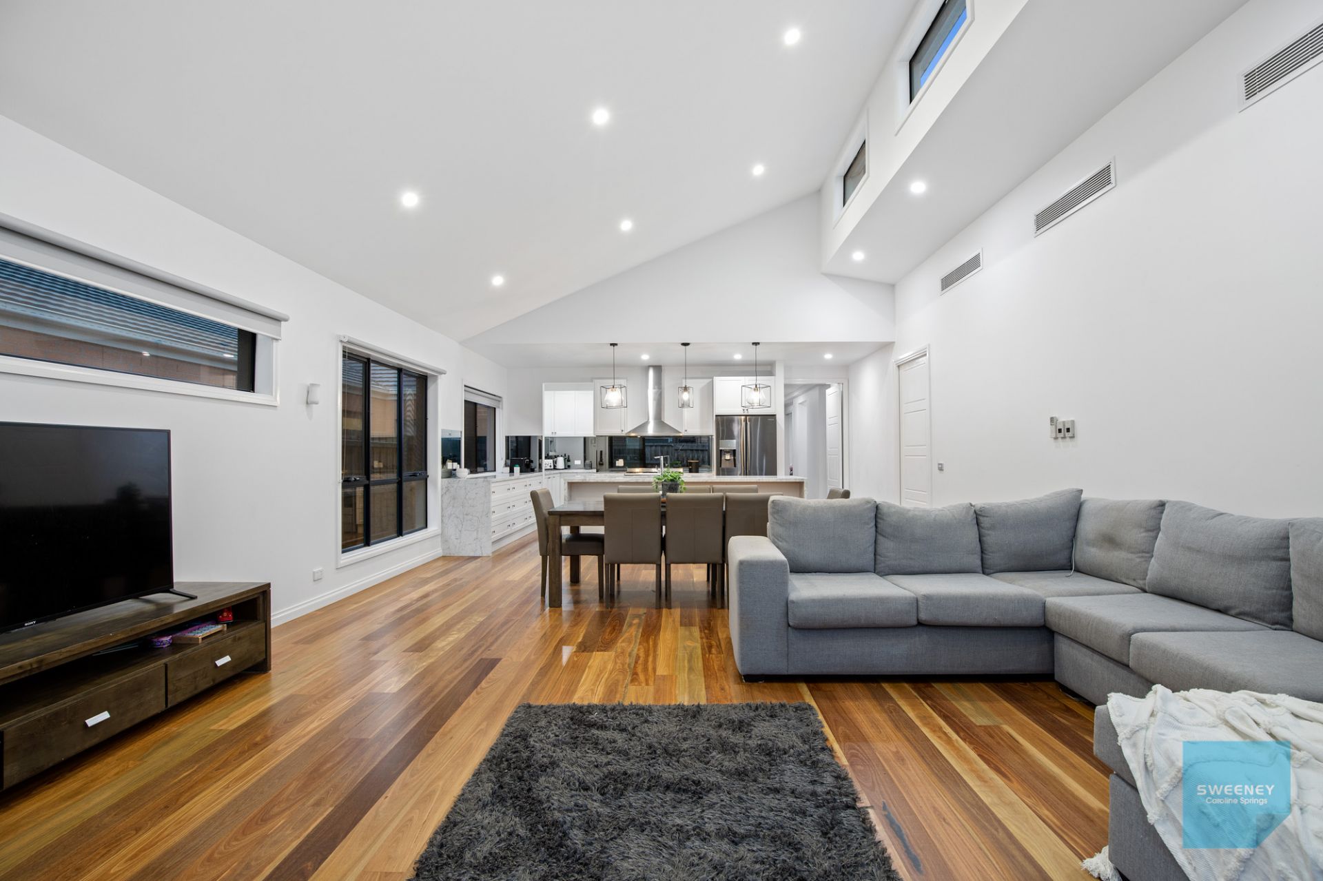 13 Raddle Road, Aintree - Thumbnail 8
