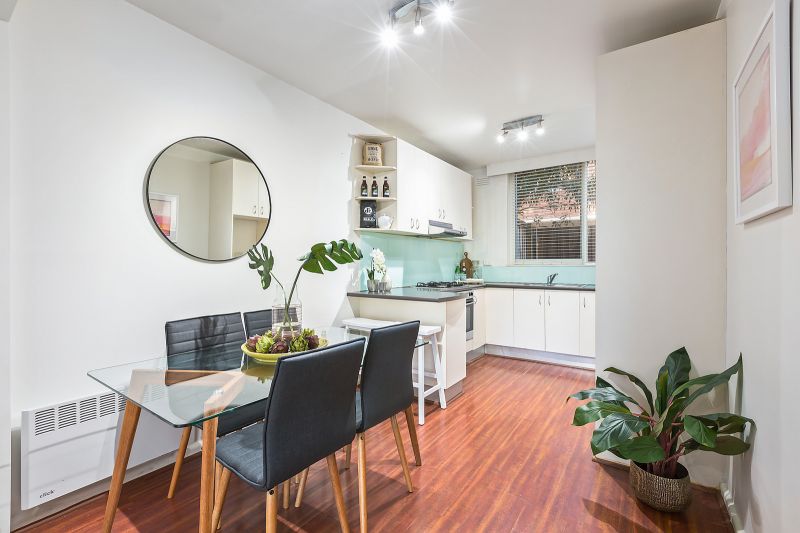 7/327 Orrong Road, St Kilda East - Thumbnail 4