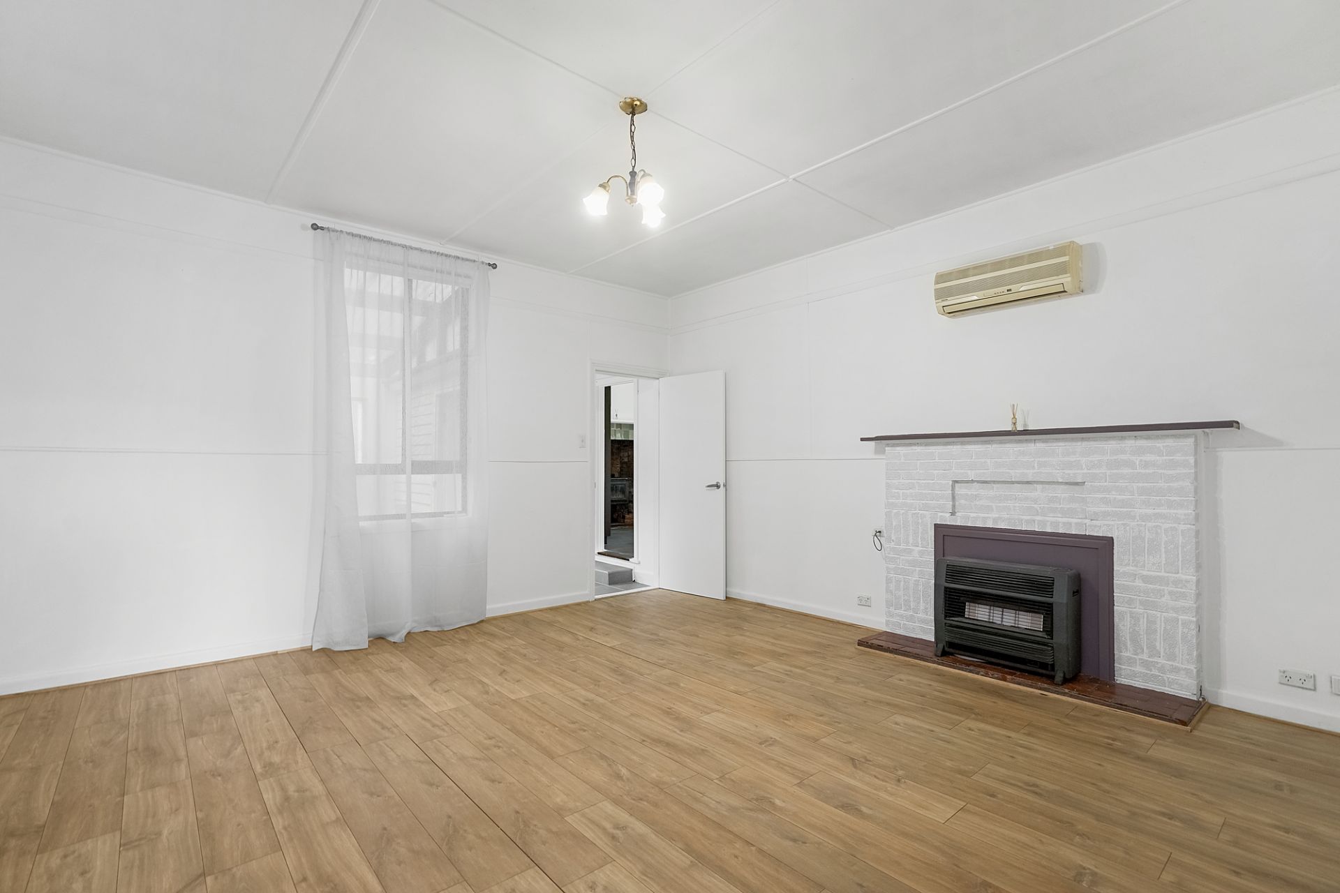 21 Back Raglan Road, Beaufort, Beaufort - Thumbnail 5