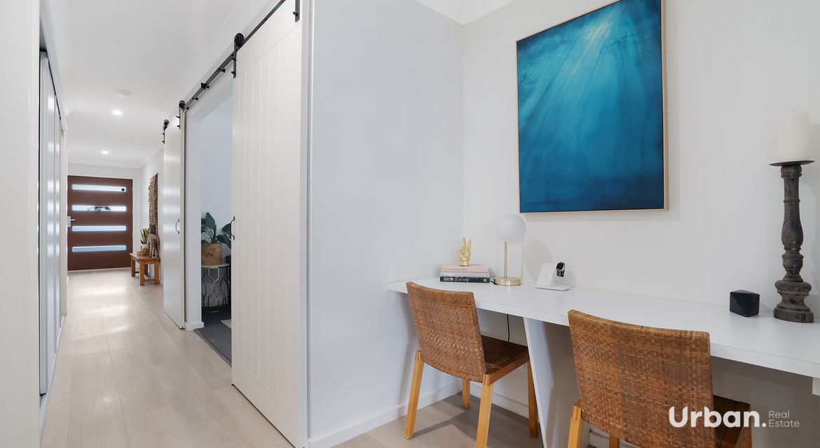Wadalba 72 Figtree Boulevard