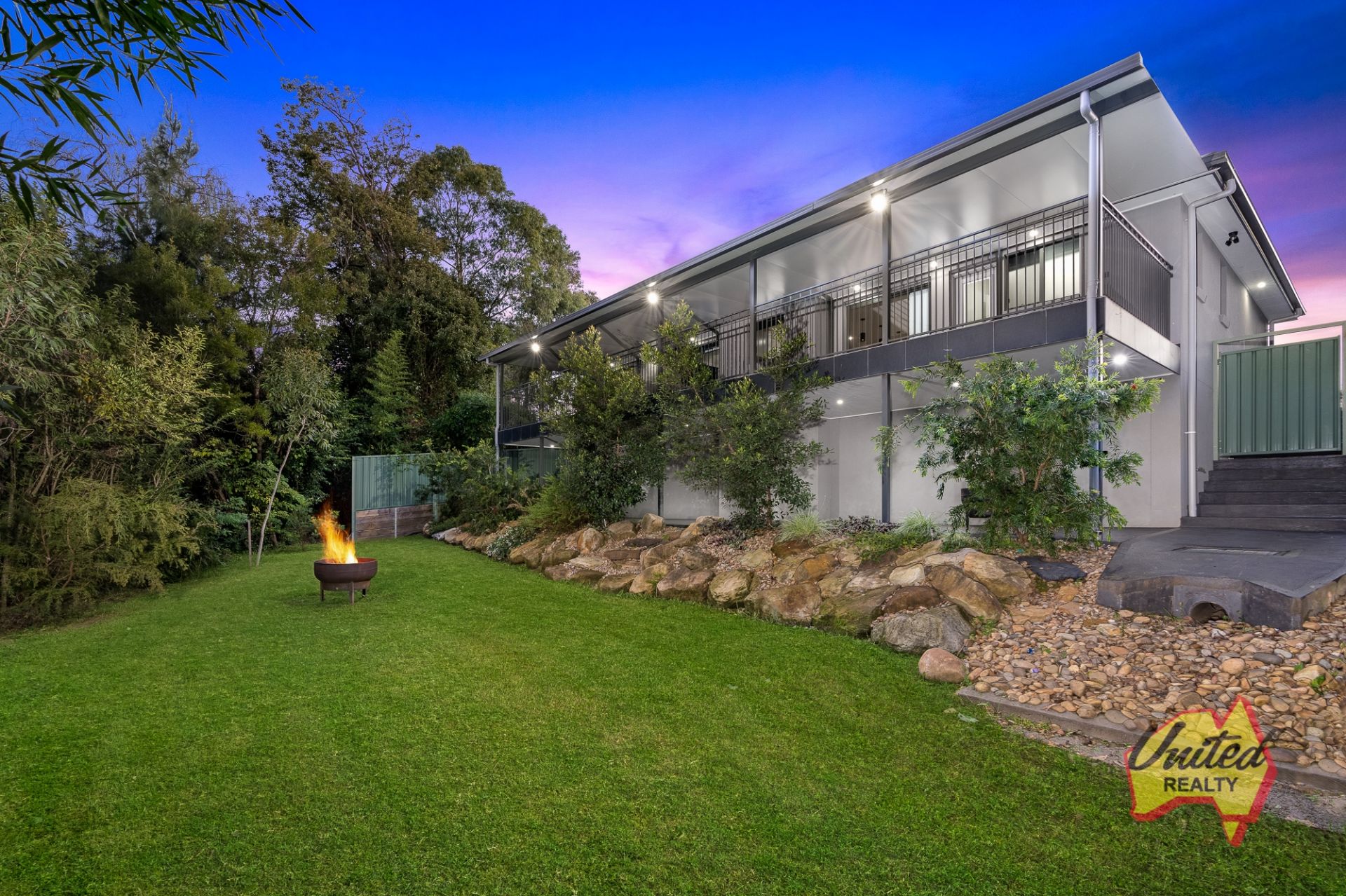 363A Thirlmere Way, Thirlmere United Realty