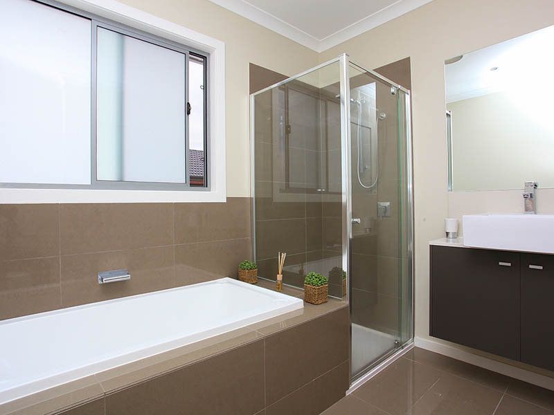 8/10-12 Kooyong Way, Caroline Springs - Thumbnail 7