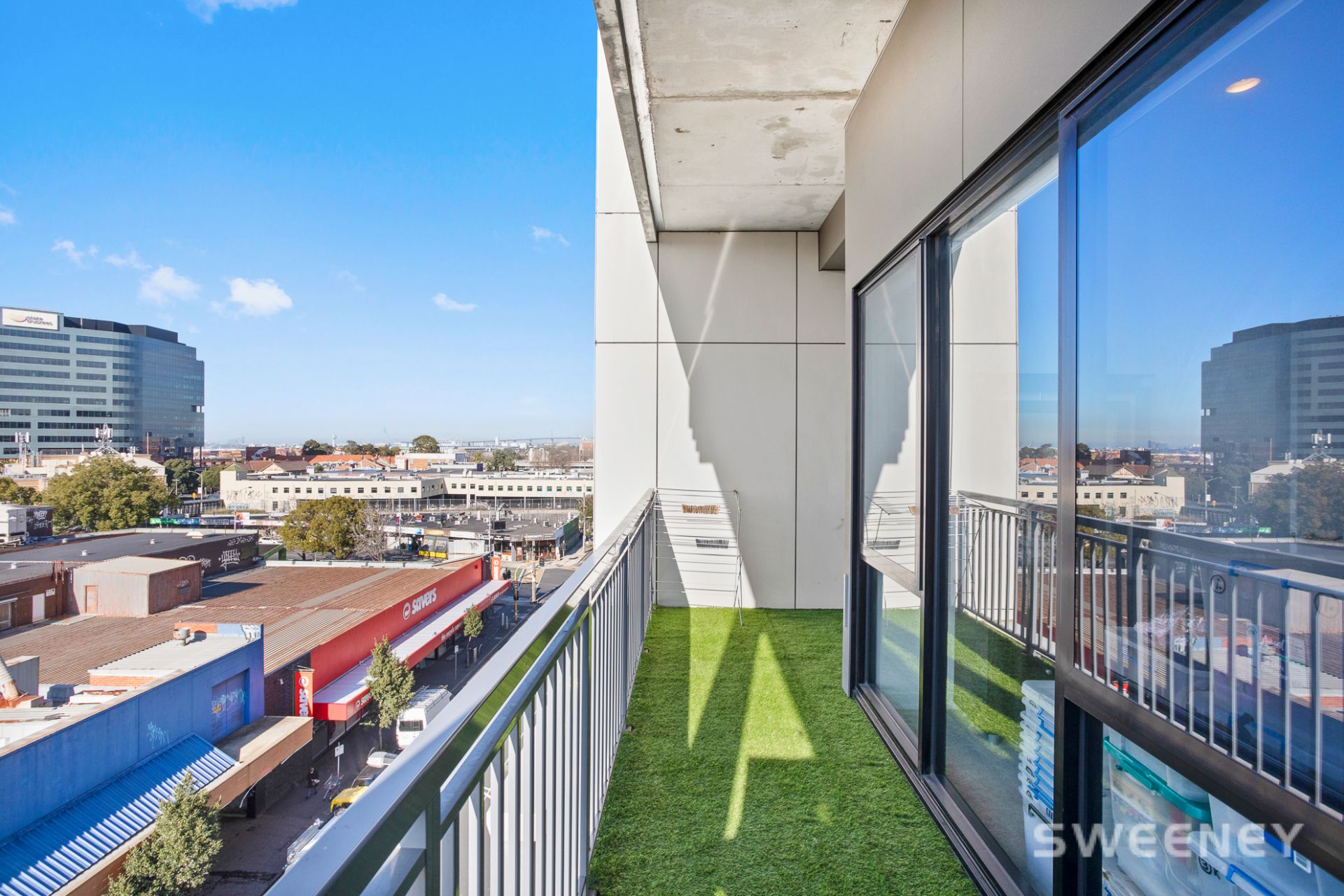 631/18 Albert Street, Footscray - Thumbnail 2