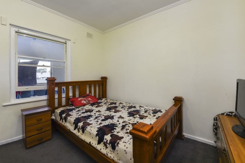 25 Douglas Street Mount Gambier SA, Mount Gambier - Thumbnail 8