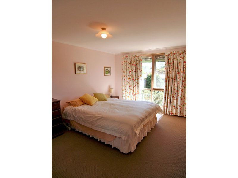 8 Lazar Place, Chapman - Thumbnail 8