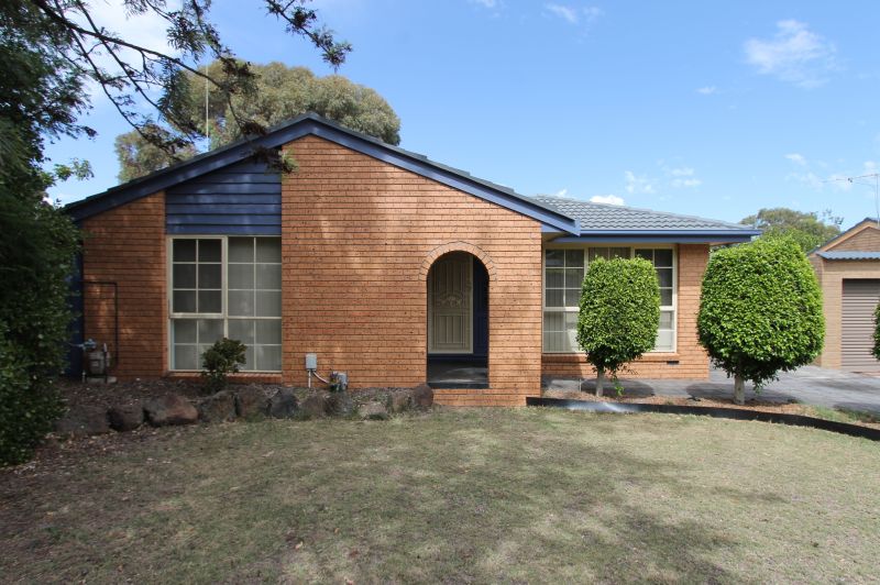 25 Roycroft Avenue, Mill Park