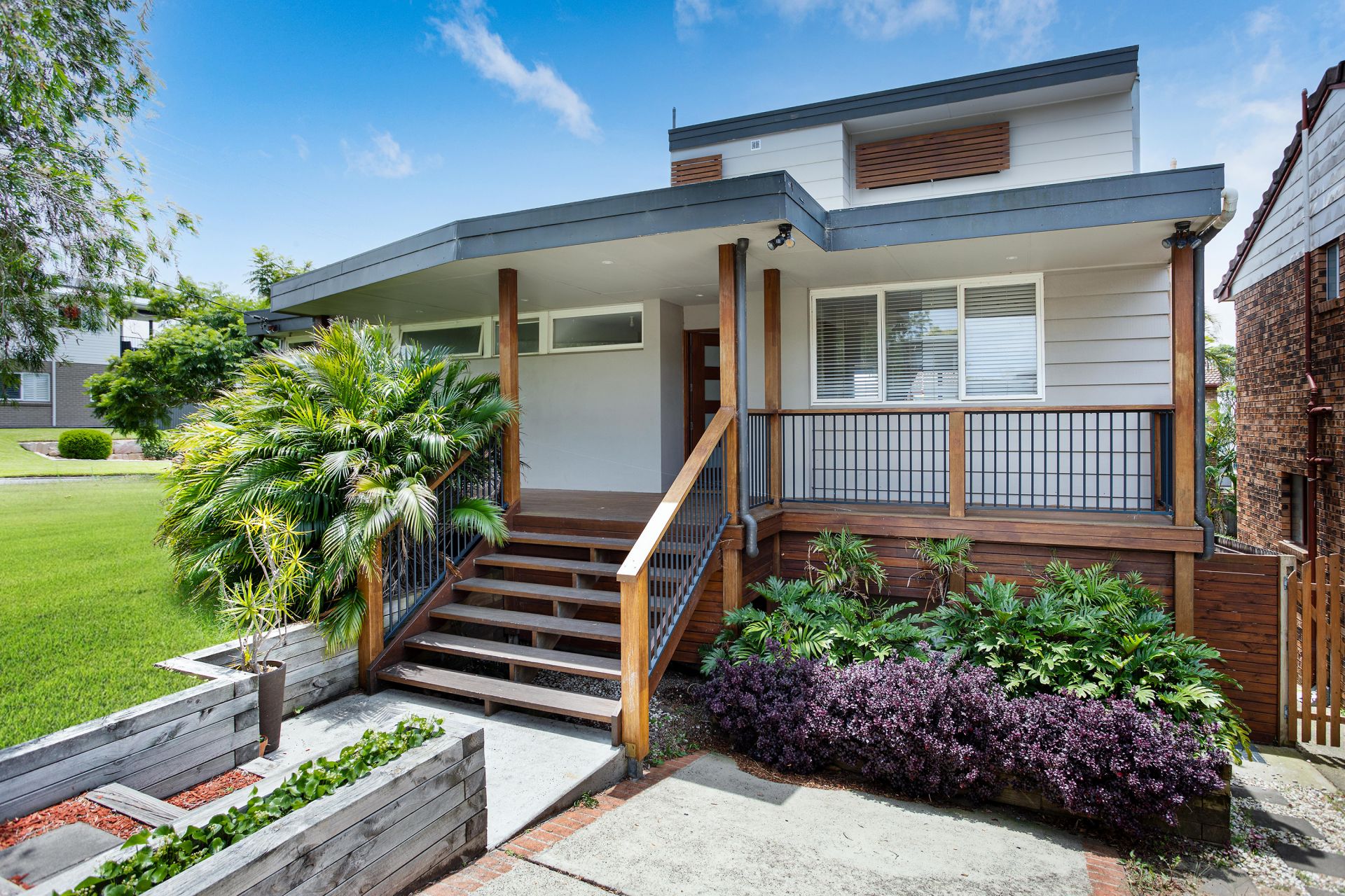 Real Estate For Sale 11 Curzon Avenue Bateau Bay , NSW