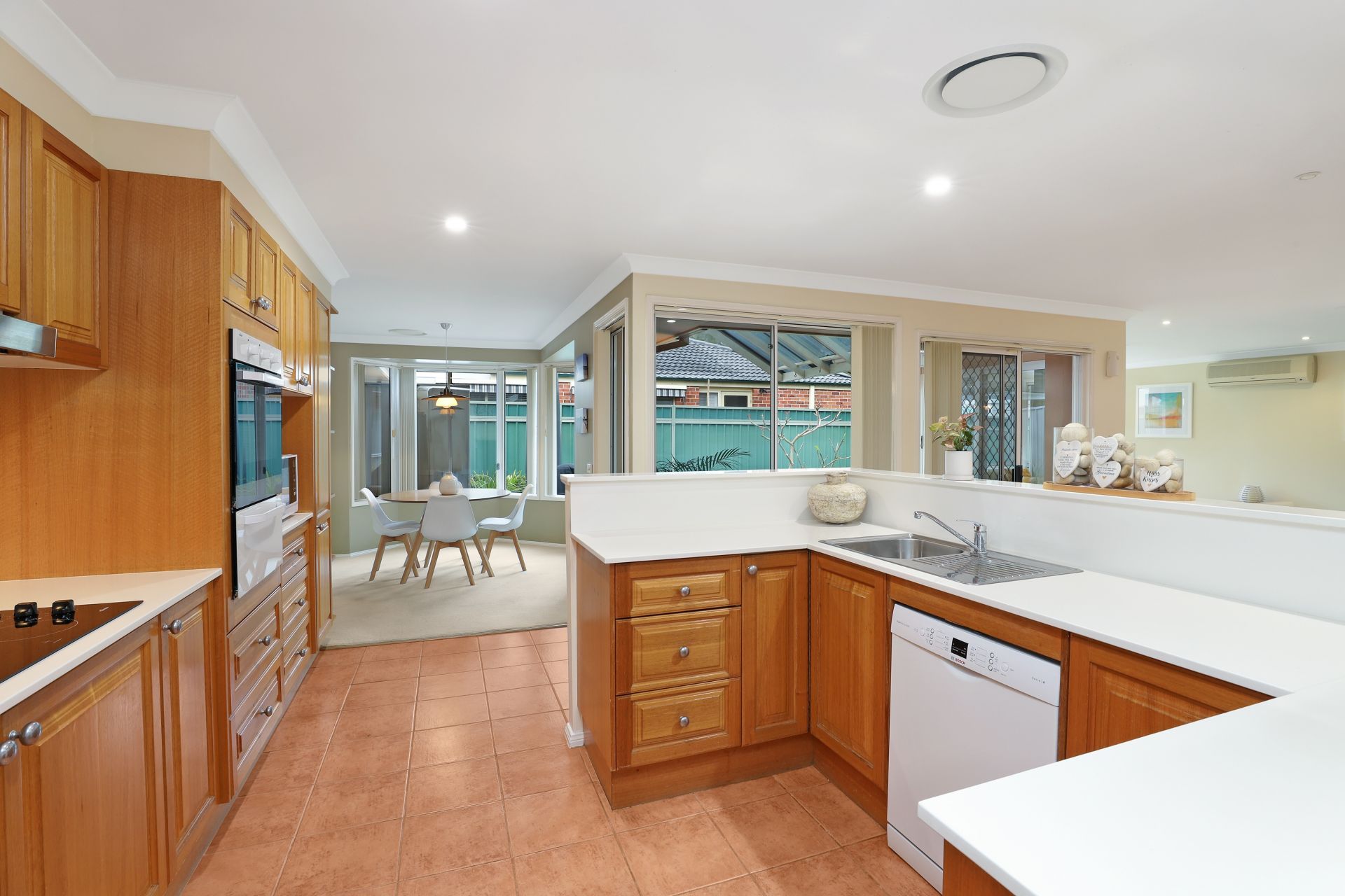 6 Dinjerra Close, Bangor, Bangor - Thumbnail 4