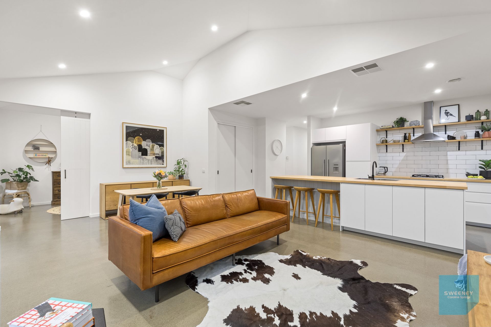 14 Braeside Walk, Caroline Springs - Thumbnail 5