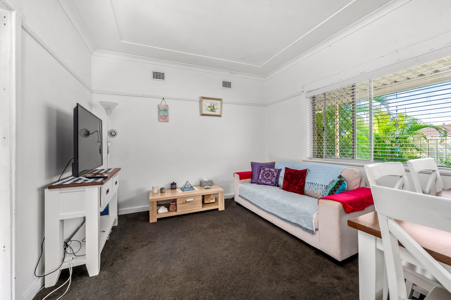 27 Emily Street, Marks Point - Thumbnail 7