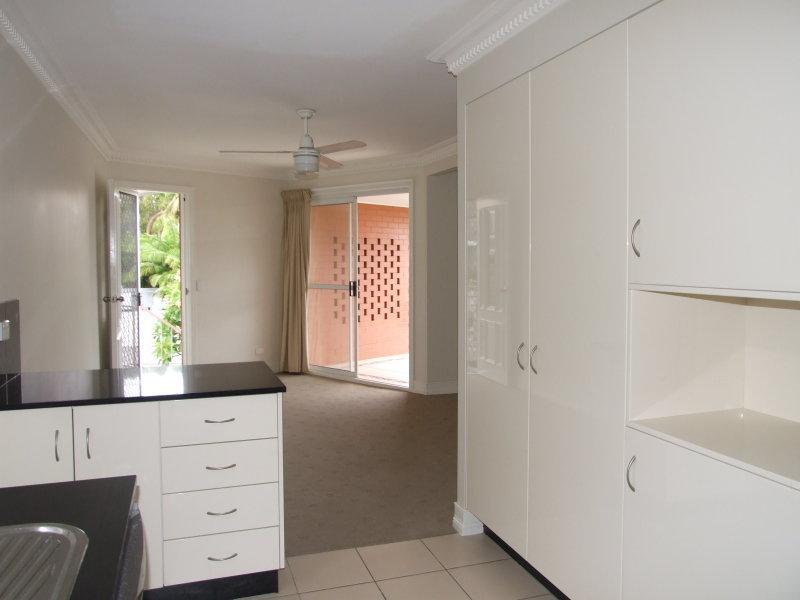 4/51 Edward Street ALEXANDRA HEADLAND QLD, Alexandra Headland - Thumbnail 4