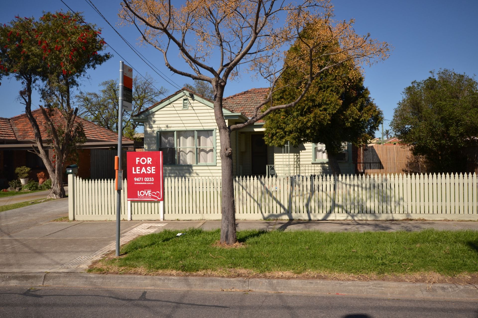 UPDATED HOME IN A GREAT LOCATION!