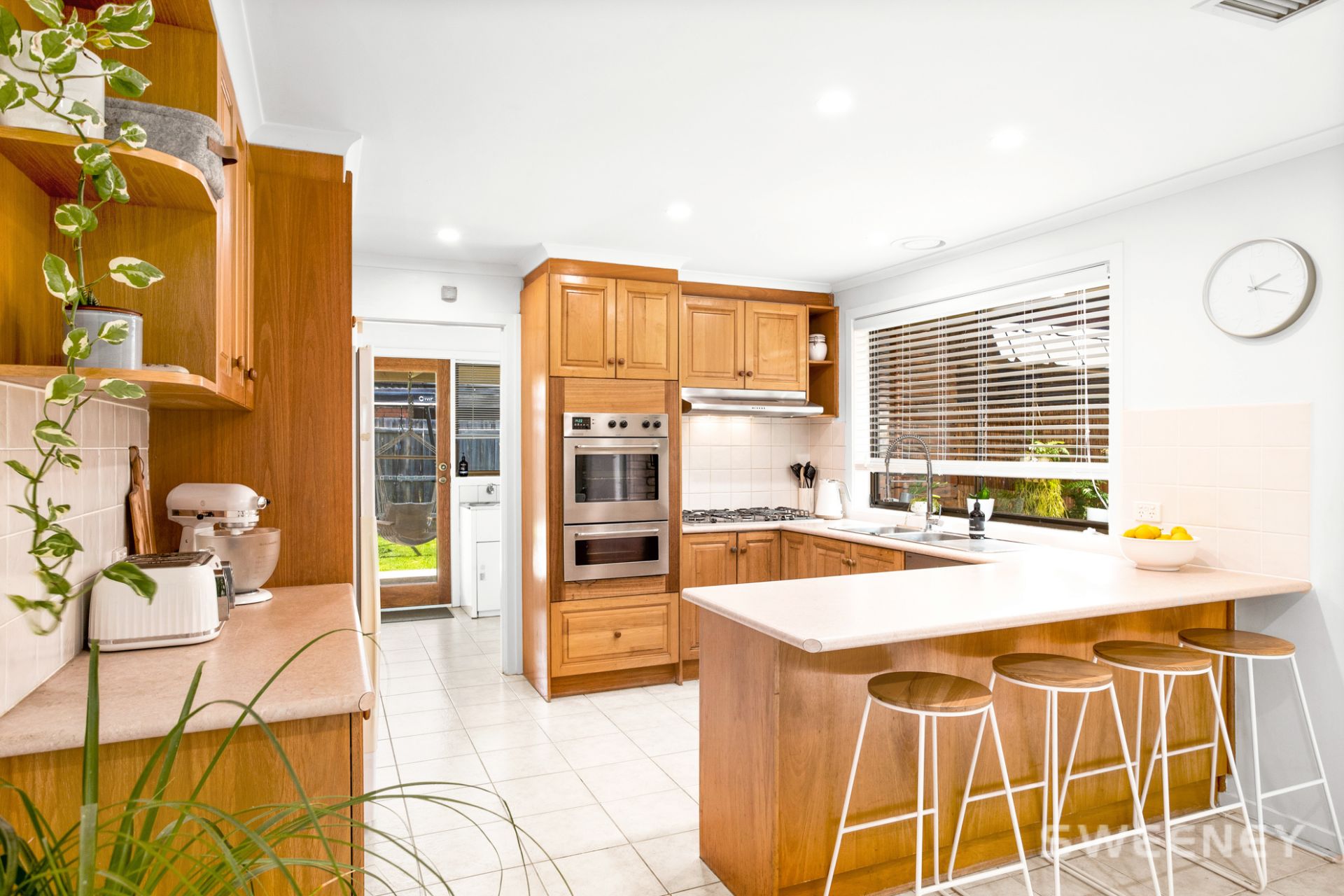 2 Hoddle Way, Altona Meadows - Thumbnail 5