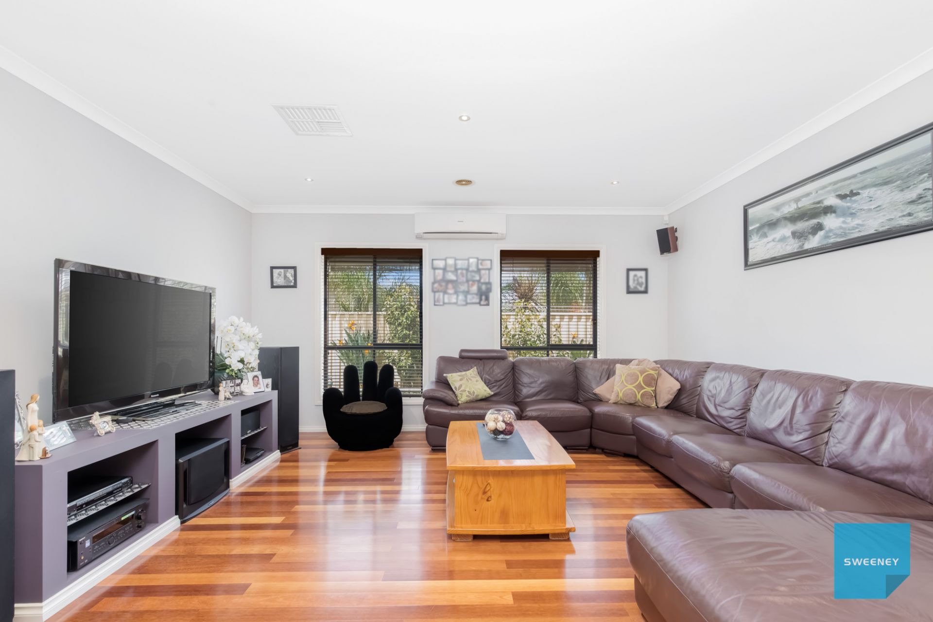 7 Broadway, Caroline Springs - Thumbnail 5