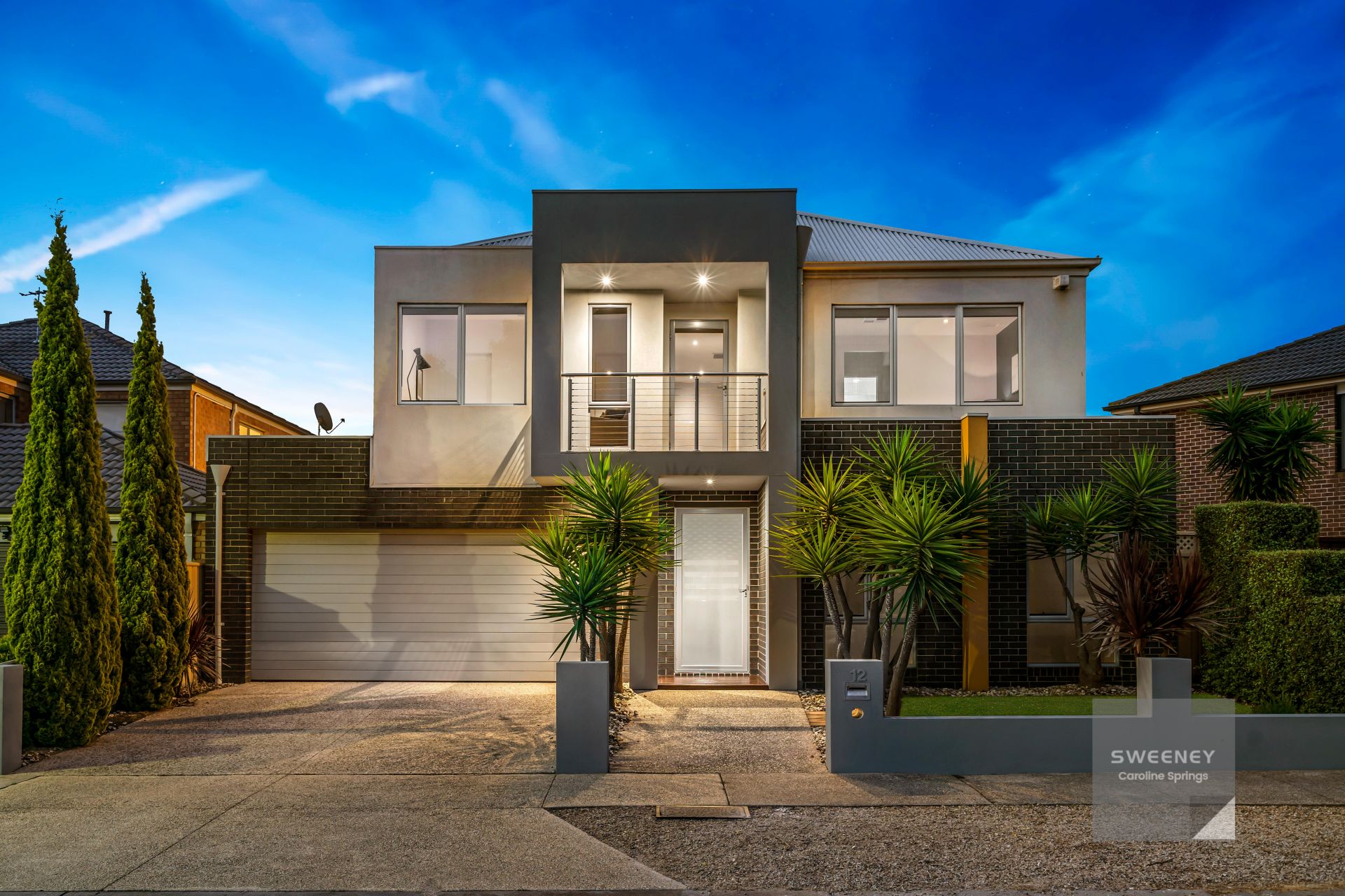12 Fairbairn Way, Caroline Springs - Thumbnail 2