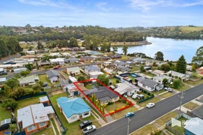 3
 
 
 
  
 
 
 1
 
 
 
  
 
 
 3
 
 
 
 
 
 
 
 7 Wattle Road, Quoiba TAS 7310, Quoiba - Thumbnail 3