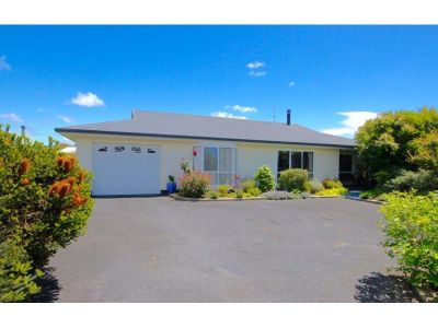 15 Blackwood Court, PORT SORELL, Port Sorell - Thumbnail 2