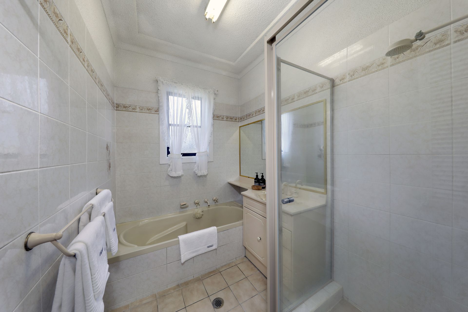 147 Parraweena Road, Miranda, Miranda - Thumbnail 8