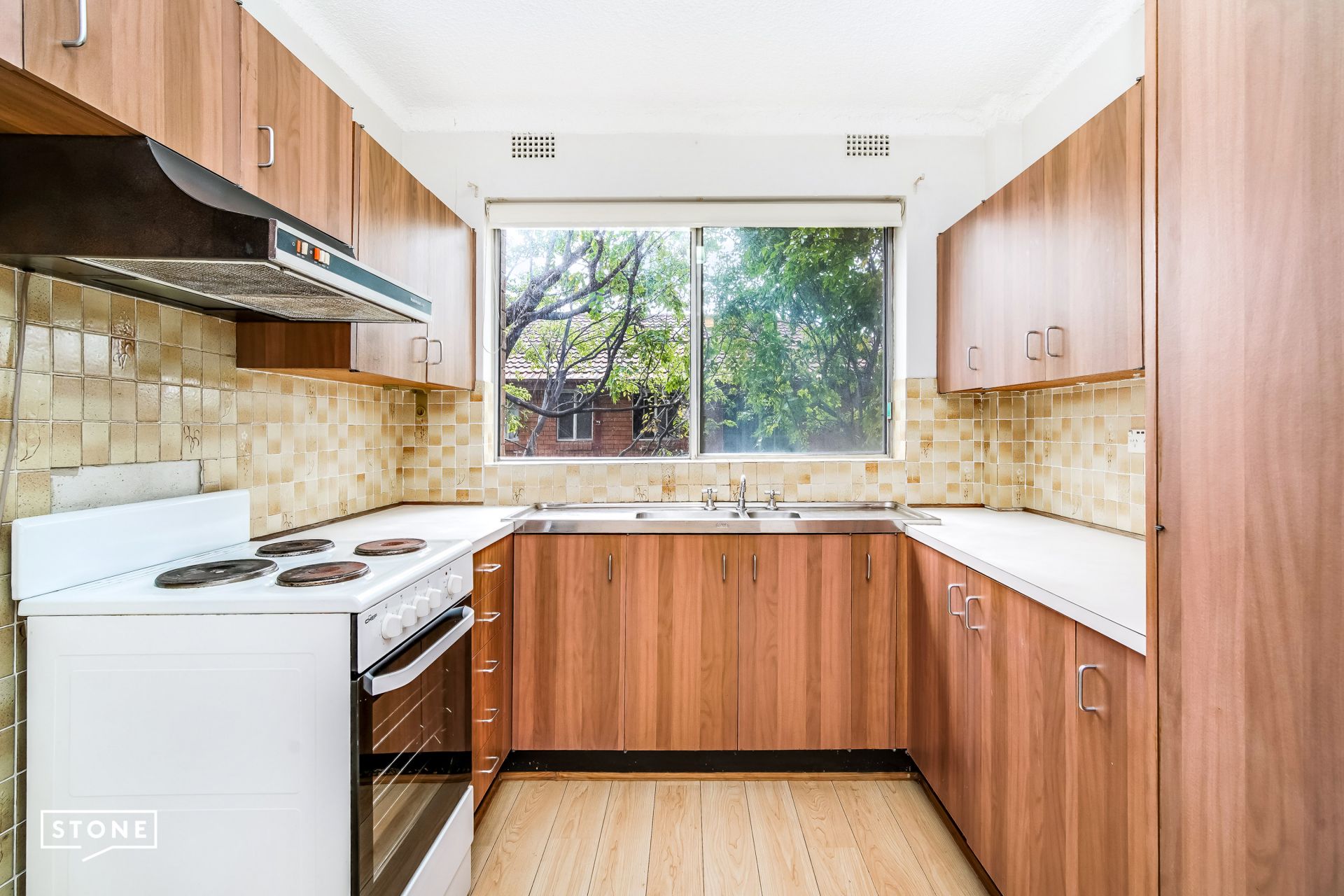 Real Estate For Lease 7/8 First Street Wollongong , NSW