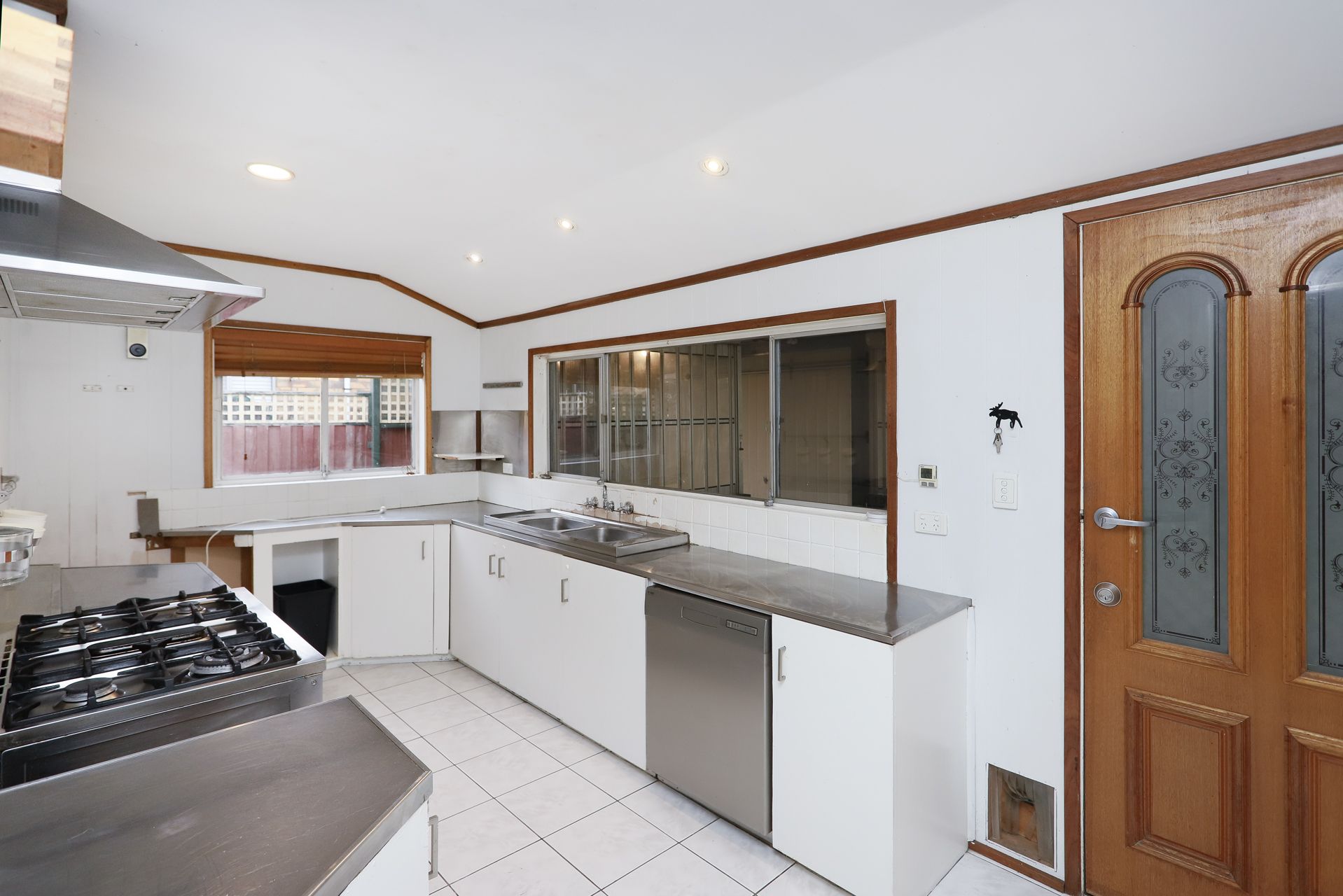 5 Marcus Avenue West Footscray VIC, West Footscray - Thumbnail 8