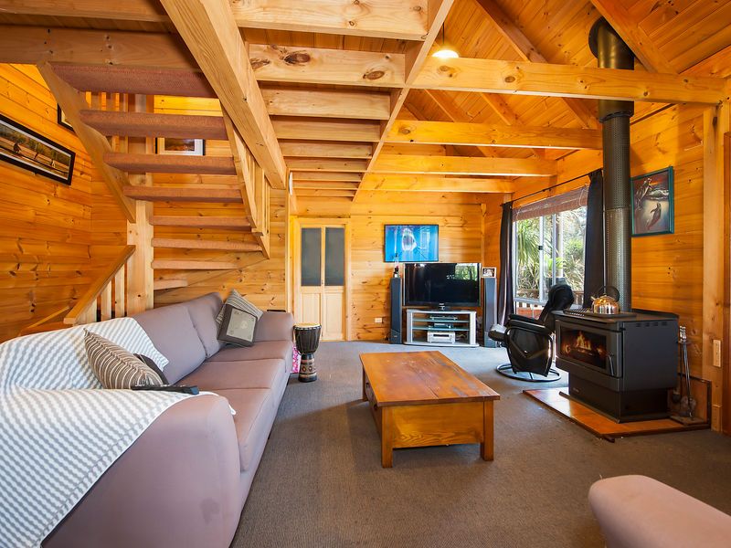 17 Ocean Park Drive, Marengo - Thumbnail 5